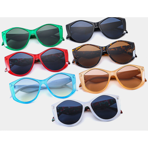 Sunway Eyewear Wholesaler Big <b>Frame</b> Irregular Sun Glasses Custom Logo Jelly Color <b>Plastic</b> Fashion Shades Sunglasses - Product Image 1