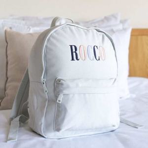 Sac à dos en nylon de grande capacité Nouveau style Sac décontracté de couleur unie avec grille torsadée tricotée Confort et style solides - Product Image 1