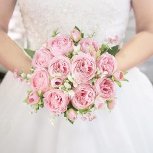 Fleurs artificielles <span class=keywords><strong>de</strong></span> pivoines roses petit <span class=keywords><strong>Bouquet</strong></span> <span class=keywords><strong>de</strong></span> soie pour la décoration intérieure <span class=keywords><strong>de</strong></span> la table à manger centres <span class=keywords><strong>de</strong></span> table <span class=keywords><strong>de</strong></span> mariage nuptiale - Product Image 3