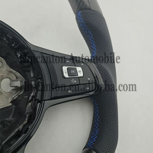 Nuevo Producto: Volante Deportivo de Fibra de Carbono y Cuero Perforado para Volkswagen Golf 7.5 GTI - Product Image 3