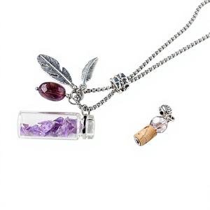 Collar con Colgante de Piedra de Aromaterapia Morada, con Cristales Naturales - Product Image 2