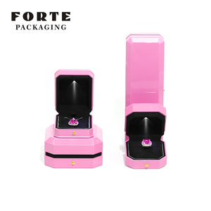 FORTE Wholesale Simple Square High End Pink Plastic Led Jewelry Box with Custom Logo for Necklace <b>Bracelet</b> Ring Packaging - Product Image 2
