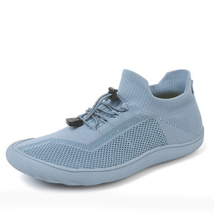 Chaussures aquatiques unisexes à bout large pour la plage, la natation, la plongée et la navigation - Product Image 4