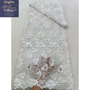 Tissu en dentelle de tulle brodé de perles et de strass floraux 3D vert olive pour robes de mariée nigérianes Aso Ebi - Product Image 5