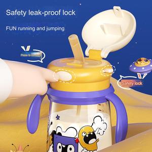 Taza de entrenamiento de paja para bebé antiflatulencia OEM con escala sensible a la temperatura de gran diámetro PSsu tapa elástica de una tecla sin BPA - Product Image 3