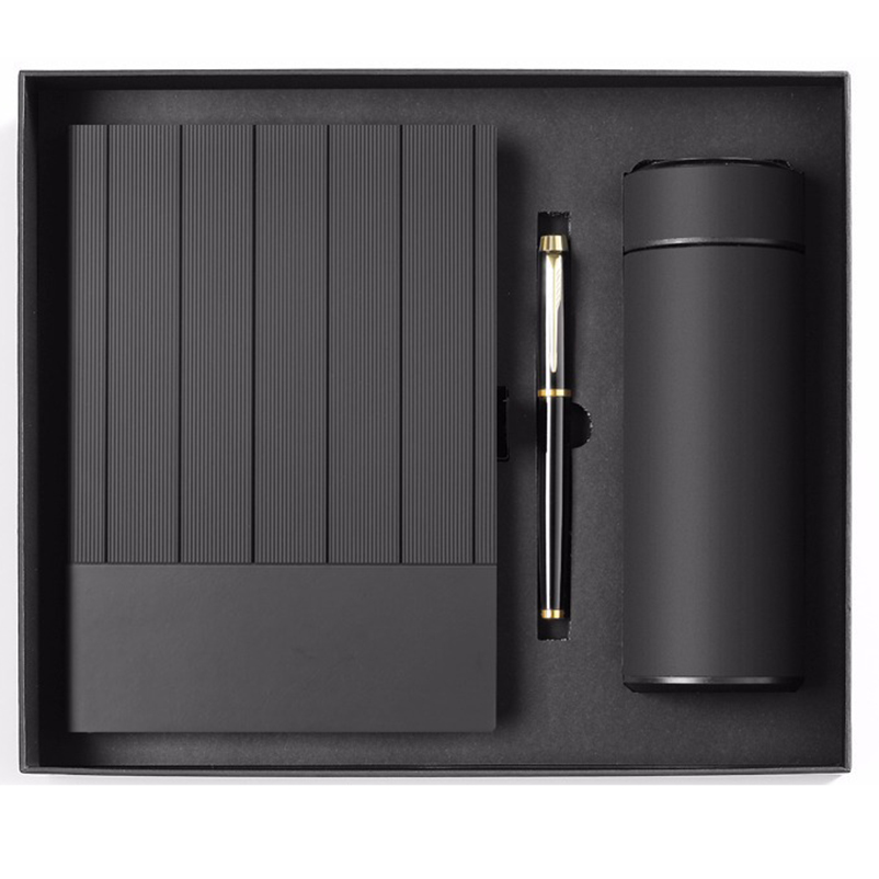 Noir (Cahier + Stylo + Bouteille d'eau)