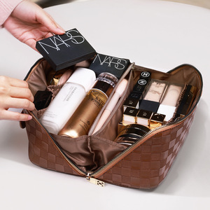 Sugar Cube <b>Makeup</b> Bag Black Large Capacity Zipper Closure Weaving Pattern Cosmetic <b>Case</b> Everyday Use - Product Image 3