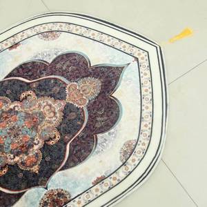 Tapis de prière musulman haut de gamme en velours fin, imprimé motif floral, antidérapant, adapté à toutes les saisons - Product Image 1