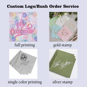 Servilletas de Papel Desechables Personalizadas de Alta Calidad en Color Verde Salvia para Cócteles y Bodas con Monograma - Product Image 4