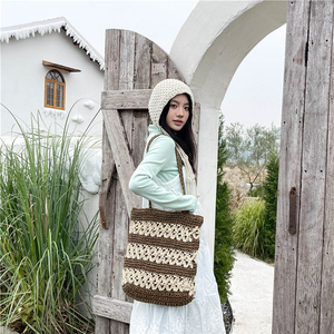 Light <strong>Luxury</strong> Classic Small Women Woven Tote Bags Lady Shoulder Hollow <strong>Out</strong> Hand Bags Brand Fashion Ladies Handbags - Product Image 2