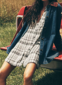Giacca in Denim autunno nuova arrivo giacca in Denim da <span class=keywords><strong>donna</strong></span> con etichetta personalizzata giacca da ragazzo con lavaggio acido in cotone Vintage misto Denim cappotto - Product Image 3