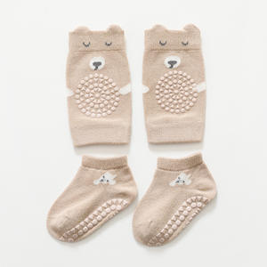 Chaussettes antidérapantes personnalisées en coton biologique pour bébés, chaussettes mignonnes pour bébés garçons et filles, chaussettes antidérapantes pour bébés - Product Image 6
