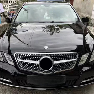 YAOCHENG Nouvelle calandre avant en ABS avec clips diamantés pour Mercedes-Benz Classe <span class=keywords><strong>E</strong></span> W212 2014-2016 Modèles Classe <span class=keywords><strong>E</strong></span> 300 D - Product Image 4