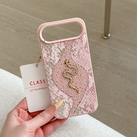Coque arrière antichoc en cuir PU avec intérieur en flanelle et décorations scintillantes motif Serpent Doré 3D pour 17 Air 16 15 14 13 Pro Max