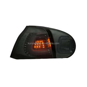 Nouveaux <span class=keywords><strong>Feux</strong></span> Arrière <span class=keywords><strong>Golf</strong></span> <span class=keywords><strong>5</strong></span> 2006-2008 LED Frein Arrière Dynamiques avec Animation de Clignotant, Pièces Automobiles 10000K 10000 Lumens - Product Image 5