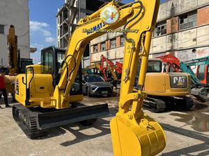 Komatsu PC56-7 d'occasion certifié, 90% neuf, mini-excavatrice de 5 tonnes, poids opérationnel, construction urbaine, moteur Kawasaki, pompe, roulement - Product Image 4