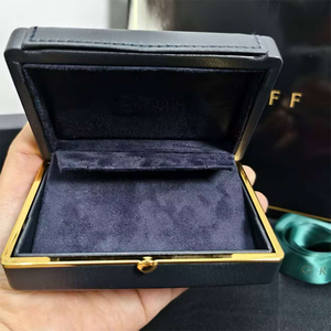 New Square <b>Paper</b> Travel Floral <b>Pattern</b> Washable Design for Necklace Ring Couple Rings Packaging Original Brand Large Pendant - Product Image 4