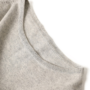 Design personnalisé hiver dame 90% laine 10% <span class=keywords><strong>cachemire</strong></span> <span class=keywords><strong>Poncho</strong></span> personnaliser logo femmes luxe chaud plaine tricoté Cape châle avec strass - Product Image 5