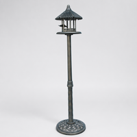 Mangeoire à oiseaux Verdigris sur pied, base carrée pour jardinière, en plastique écologique, résistant à la rouille et aux intempéries