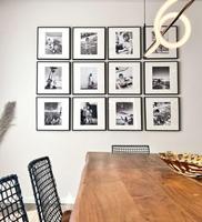 100pcs Pack Cadre d'art mural moderne suspendu et rétractible sans dommage avec plexiglas et panneau de tapis pour l'affichage de la galerie
