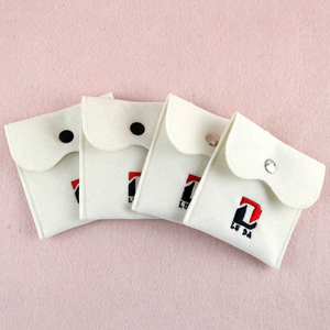 Bolsa de Joyería Personalizada con Logotipo, Bolsa de Joyería de Microfibra de Gamuza, Bolsa de Embalaje para Joyería, Bolsa de Regalo para Joyería - Product Image 6