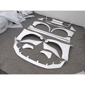 Runde lancio del nuovo prodotto per <span class=keywords><strong>Lexus</strong></span> IS 2022 2023 250 300 aggiornamento minigonne laterali per sopracciglia con ruota anteriore in resina stile artigianale - Product Image 1