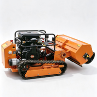 Tondeuse à gazon télécommandée, moteur diesel 23HP, portée de 800M, 35 °   Broyeur à fléaux pour la coupe de paillis en pente pour vergers et fermes