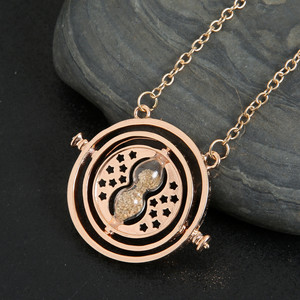 Collana pendente <span class=keywords><strong>Harry</strong></span> <span class=keywords><strong>potter</strong></span> The Deathly Hallows antico bronzo boccino d'oro ciondoli clessidra collana pendente all'ingrosso - Product Image 2