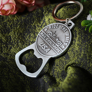 Cool Vintage Metal USA Rail Explorers abridor de cerveza llavero abrebotellas antiguo plateado en relieve 2d abrebotellas llavero - Product Image 5