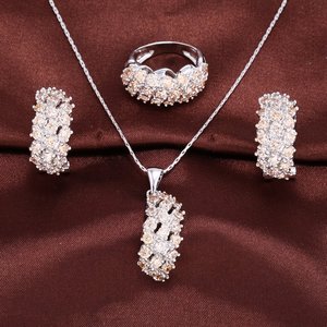 <span class=keywords><strong>Prix</strong></span> <span class=keywords><strong>d</strong></span>'<span class=keywords><strong>usine</strong></span>, vente en gros de <span class=keywords><strong>bijoux</strong></span> de mode, ensembles de <span class=keywords><strong>bijoux</strong></span> de luxe 18 carats comprenant une bague, un collier et des boucles <span class=keywords><strong>d</strong></span>'oreilles - Product Image 1