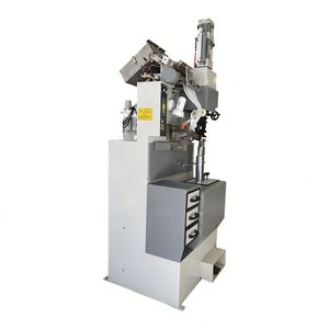 Machine automatique d'emboutissage de talons pour la fabrication de sandales et de chaussures à talons hauts pour femmes - Product Image 2