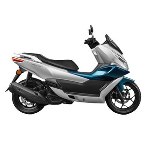 Scooter à essence Cfmoto 150Cc noir, moto de banlieue urbaine - Product Image 5