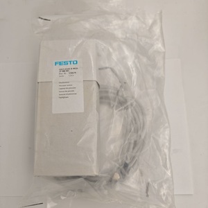 Sensor de Presión Festo SDE3 D10D M8 WQ4, Elemento de Conmutación Industrial - Product Image 2