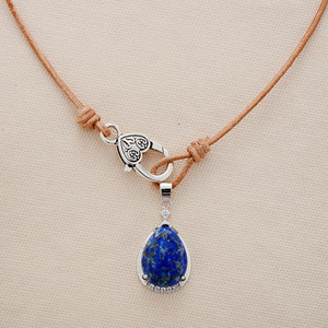 Collier en cuir avec pendentif goutte d'eau en Lapis Lazuli, serti de pierres naturelles dans un cadre en argent tibétain, bijoux de mode - Product Image 1