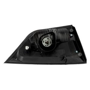 Inserto de Luz Trasera Derecha para Mitsubishi Outlander XL 8331A064 2007-2012, Pieza de Repuesto Halógena - Product Image 2
