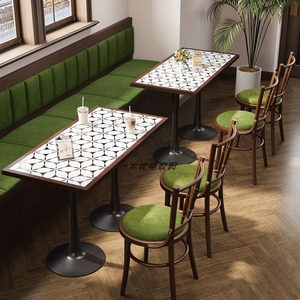 Combinaison <span class=keywords><strong>Table</strong></span> et Chaises en Bois Massif Style Rétro Industriel pour Cafés, Restaurants de Hot Pot, Cuisine, Bars Occidentaux - Product Image 3