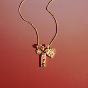 Collar con Colgante de Corazón Chapado en Oro con Circonita Cúbica en Engaste de Bisel, Cadena de Acero Inoxidable 316L, Joyería Romántica Unisex para Uso Diario - Product Image 5