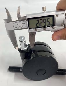 佛山工厂高品质75毫米尼龙旋转办公椅脚轮黑色塑料椅子配件 - Product Image 4