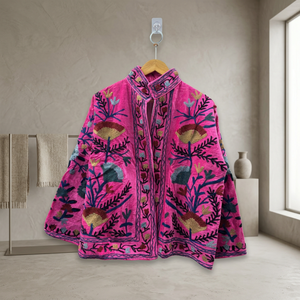 Blouson bomber en velours rose pour femme, broderie Suzani, motif floral, col montant, manches classiques, écologique et respirant - Product Image 3