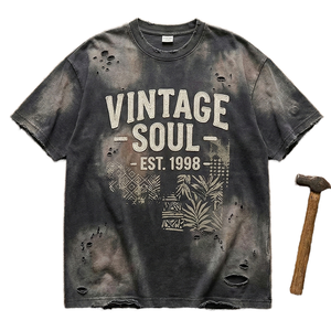 T-shirt en tricot imprimé effet vieilli pour homme, tee-shirt streetwear vintage personnalisé - Product Image 1