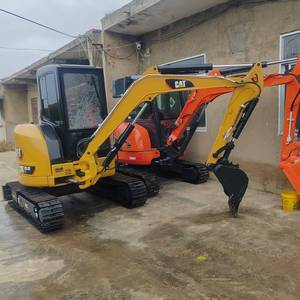 Mini excavadora usada de 3.5 toneladas CAT303.5E2 - Product Image 2