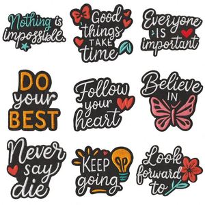 Nouveaux patchs brodés à la mode en noir et blanc avec des lettres anglaises pour la décoration des vêtements et des chapeaux - Product Image 1