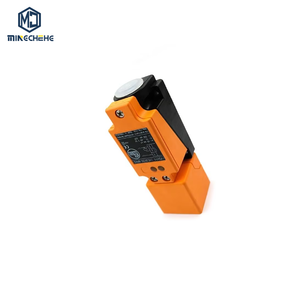 เซ็นเซอร์ตรวจจับวัตถุแบบเหนี่ยวนำสำหรับอุตสาหกรรม IVE3030-BPKG PNP M30 - Product Image 1