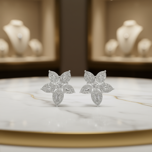 Orecchini a Perno con Fiore in Zirconia Cubica per Donna, Accessorio di Gioielleria alla Moda - Product Image 2