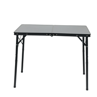 Table pliante rectangulaire légère en aluminium au design moderne, pieds réglables, facile à transporter, construction durable, camping en plein air