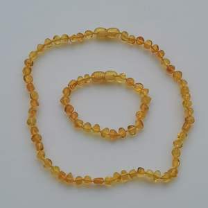 Venta al por mayor de <span class=keywords><strong>collar</strong></span> de cuentas de ámbar natural de 15cm y pulsera personalizada para bebé - Product Image 4