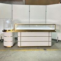 Ensemble de présentoirs à bijoux en or personnalisés Hangyi, vitrine à bijoux en acier inoxydable, éclairage LED, mobilier de boutique haut de gamme respectueux de l'environnement