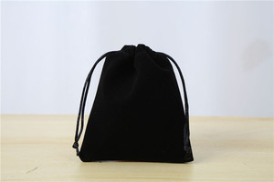 Sacs en velours pour bijoux, pochettes cadeaux, deux tailles en stock (7*9cm, 8*10cm), vente en gros - Product Image 4