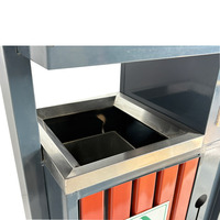 Poubelle extérieure en acier et bois combinés avec cendrier, lattes en bois, bac à déchets, bac de collecte des déchets dangereux