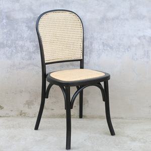 Chaise en bois de canne de dos de rotin de nouvelle conception par empilable pour <span class=keywords><strong>la</strong></span> partie et le mariage - Product Image 2